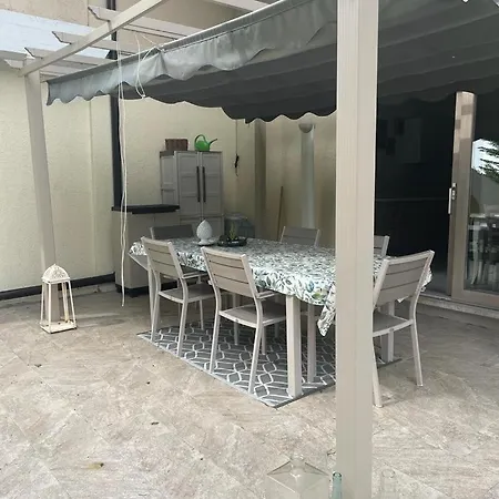 بيت للعطل Dimora Farei *